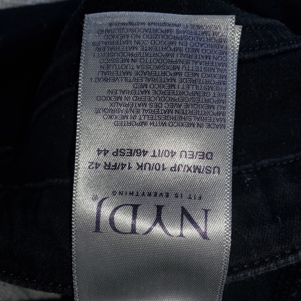 NYDJ JEANS - Picture 3 of 9